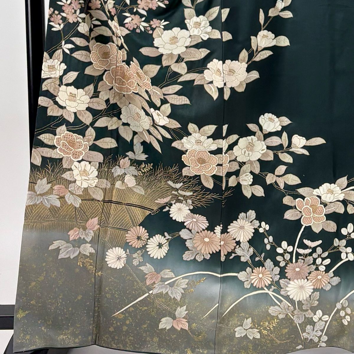 訪問着 身丈163.5cm 裄丈69cm L 袷 椿 芝垣 刺繍 金彩 深緑 正絹 名品