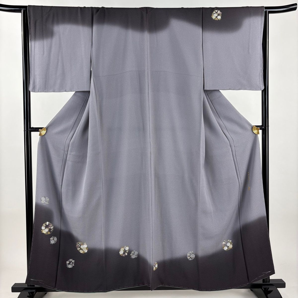 訪問着 身丈157 cm 裄丈65.5 M 袷 千地泰弘 落款 花丸文 霞 金彩 染め分け 灰紫 正絹