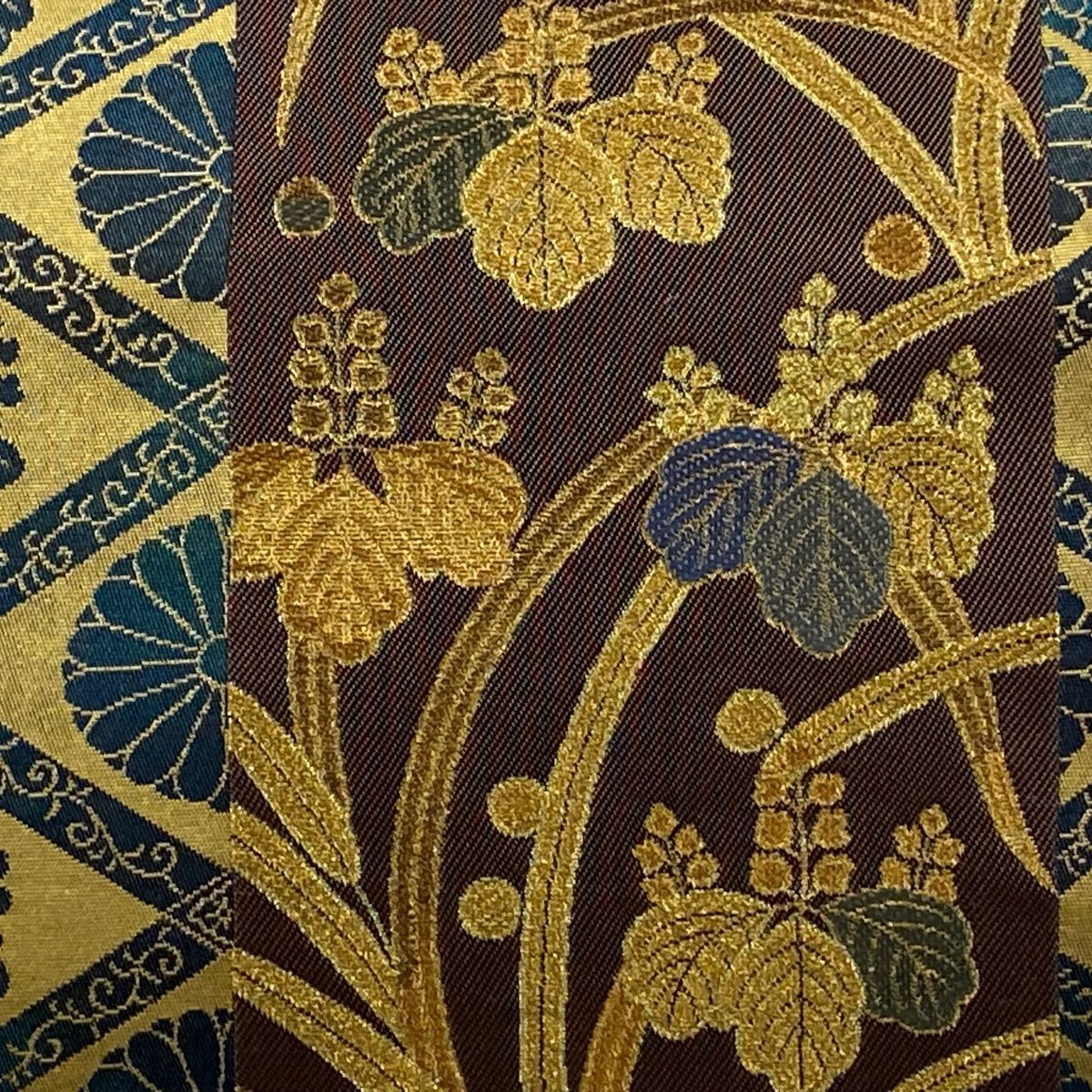 袋帯 長嶋成織物 落款 瀞金錦 桐 菱 本金箔 茶色 お太鼓柄 正絹