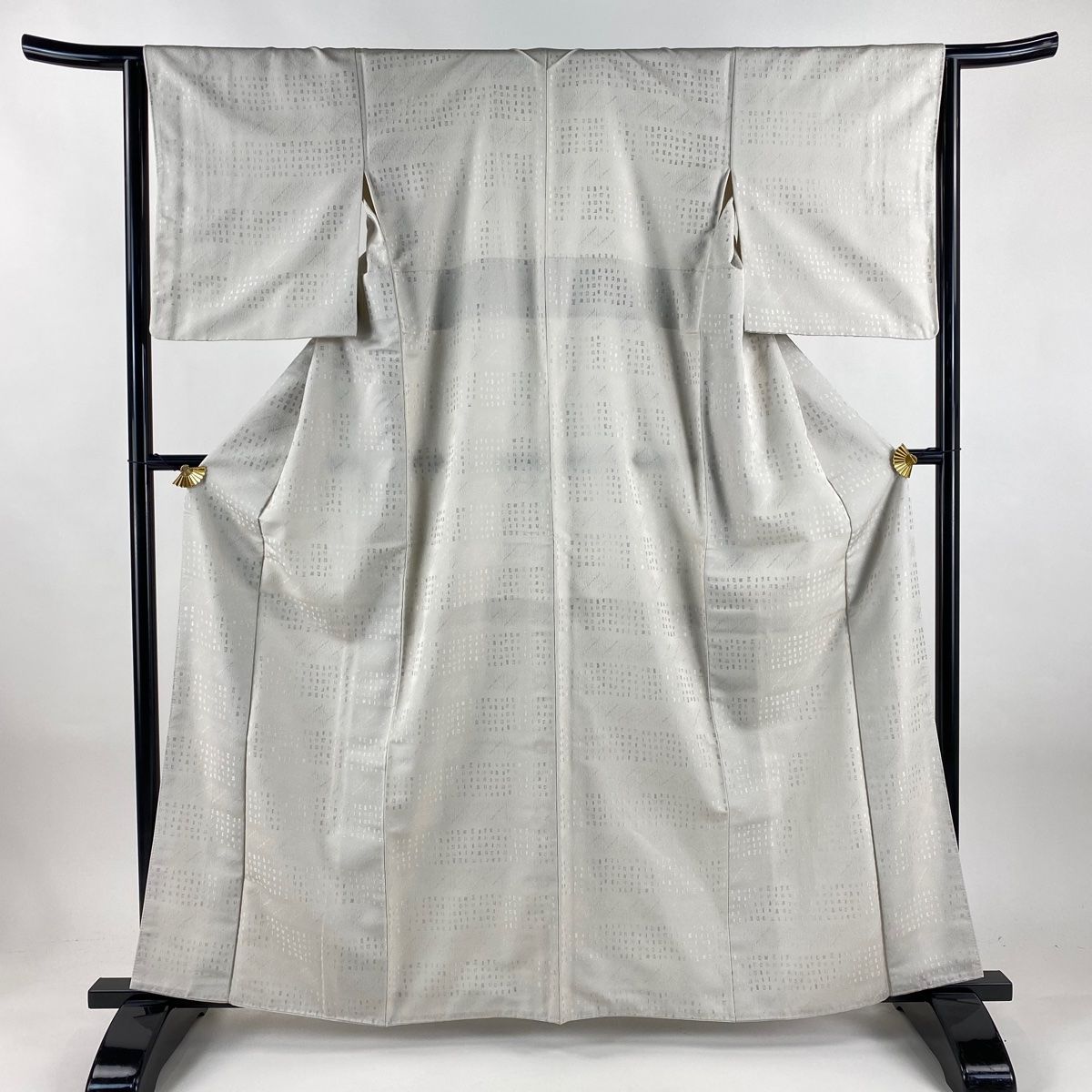 お召 身丈161 5 cm 裄丈65 M 袷 横段 幾何学模様 灰白 正絹