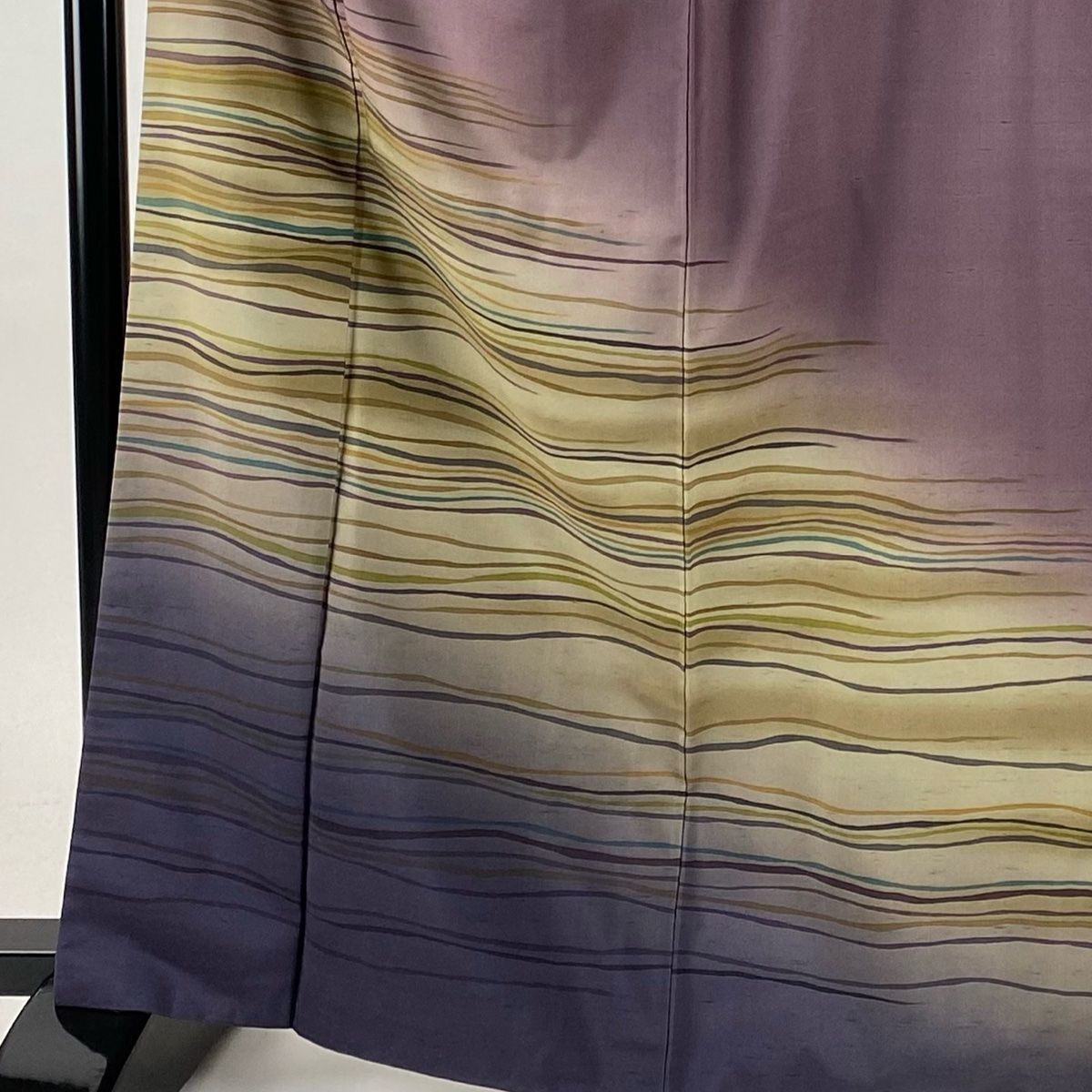 付下げ 身丈165 5 cm 裄丈67 L 袷 牛首紬地 落款 証紙 霞 ぼかし 灰紫 正絹 一つ紋