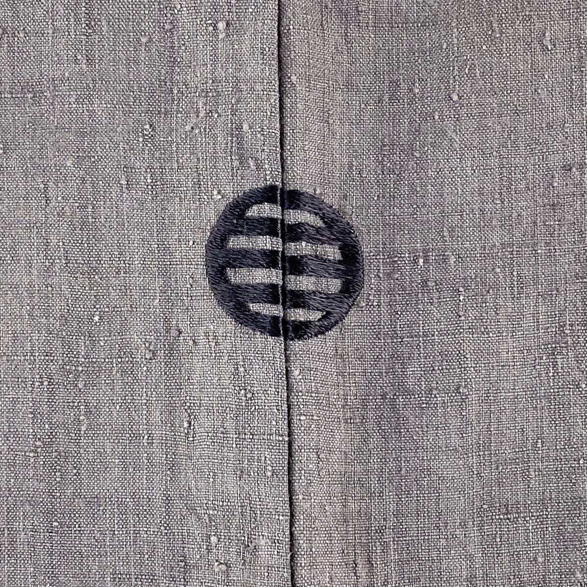  結城紬 身丈154 cm 裄丈63 S 袷 本場結城紬 奥順 証紙 灰紫 正絹 一つ紋 紬 着物