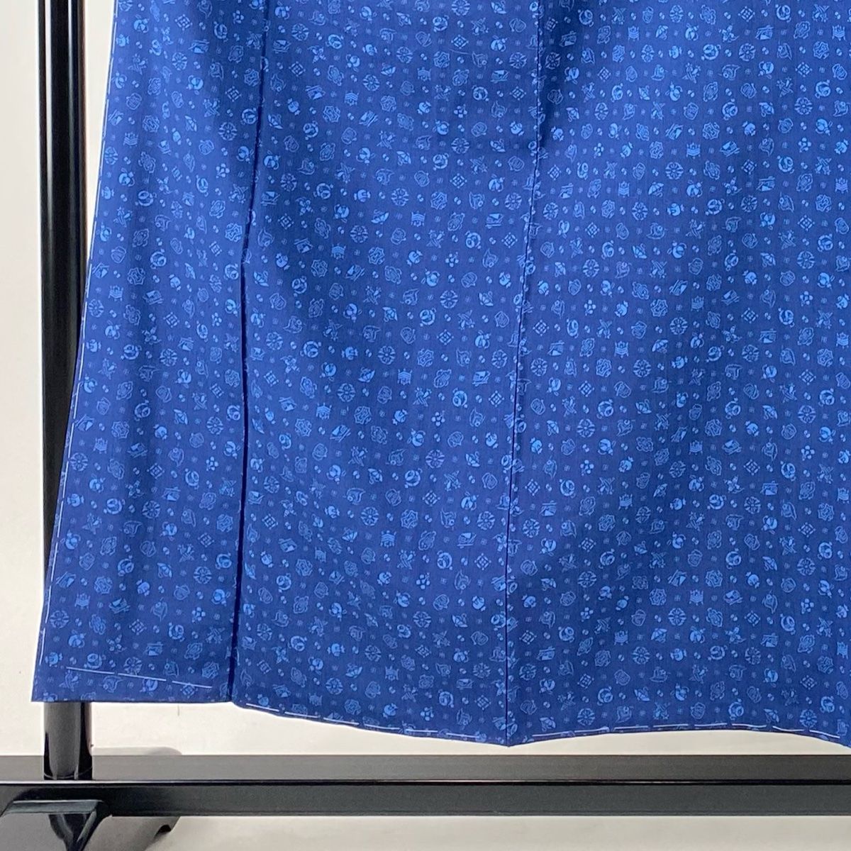 小紋 身丈156 cm 裄丈67 M 袷 紬地 宝尽くし 藍色 正絹