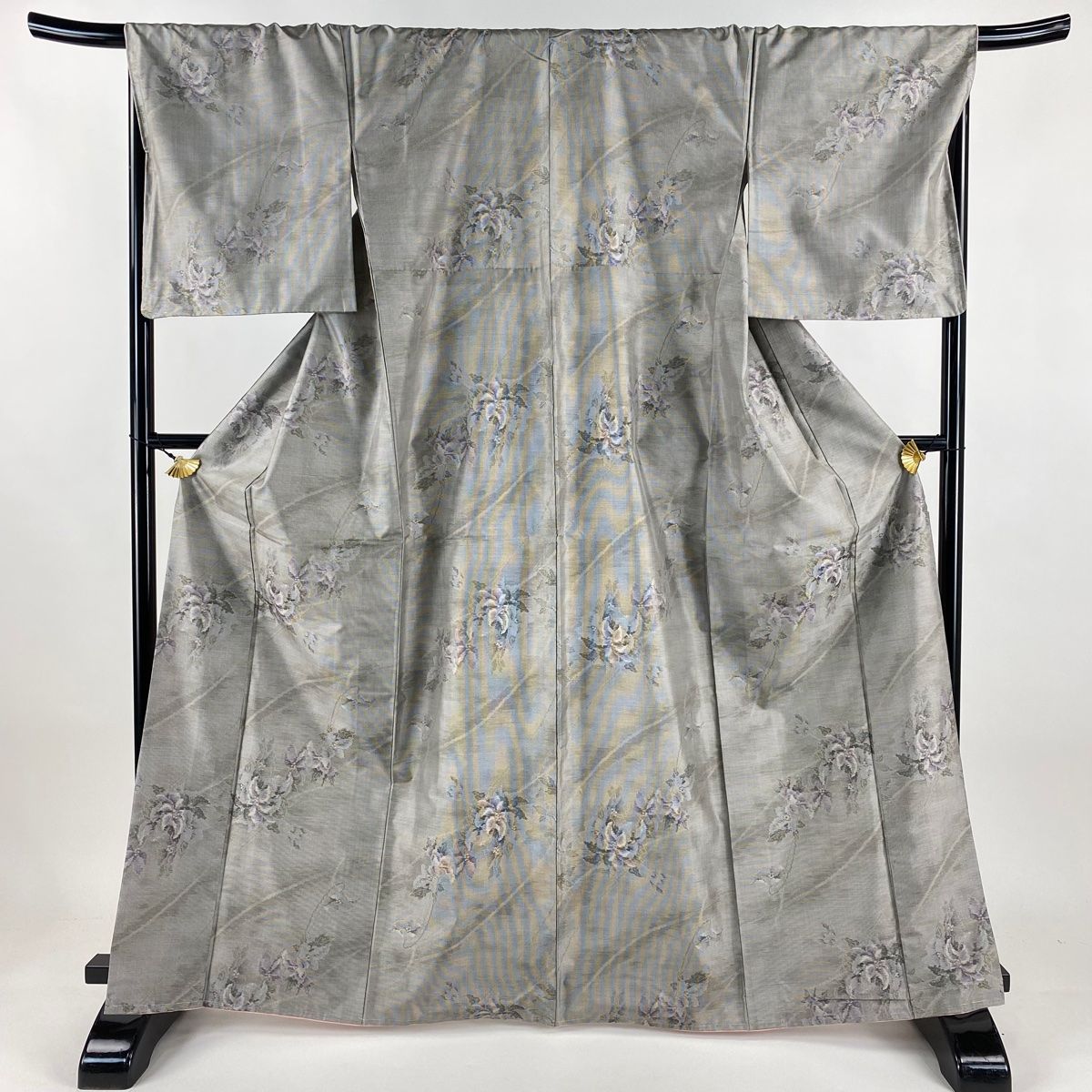 大島紬 身丈165.5 cm 裄丈69.5 L 袷 都喜ヱ門 証紙 草花 灰色 正絹