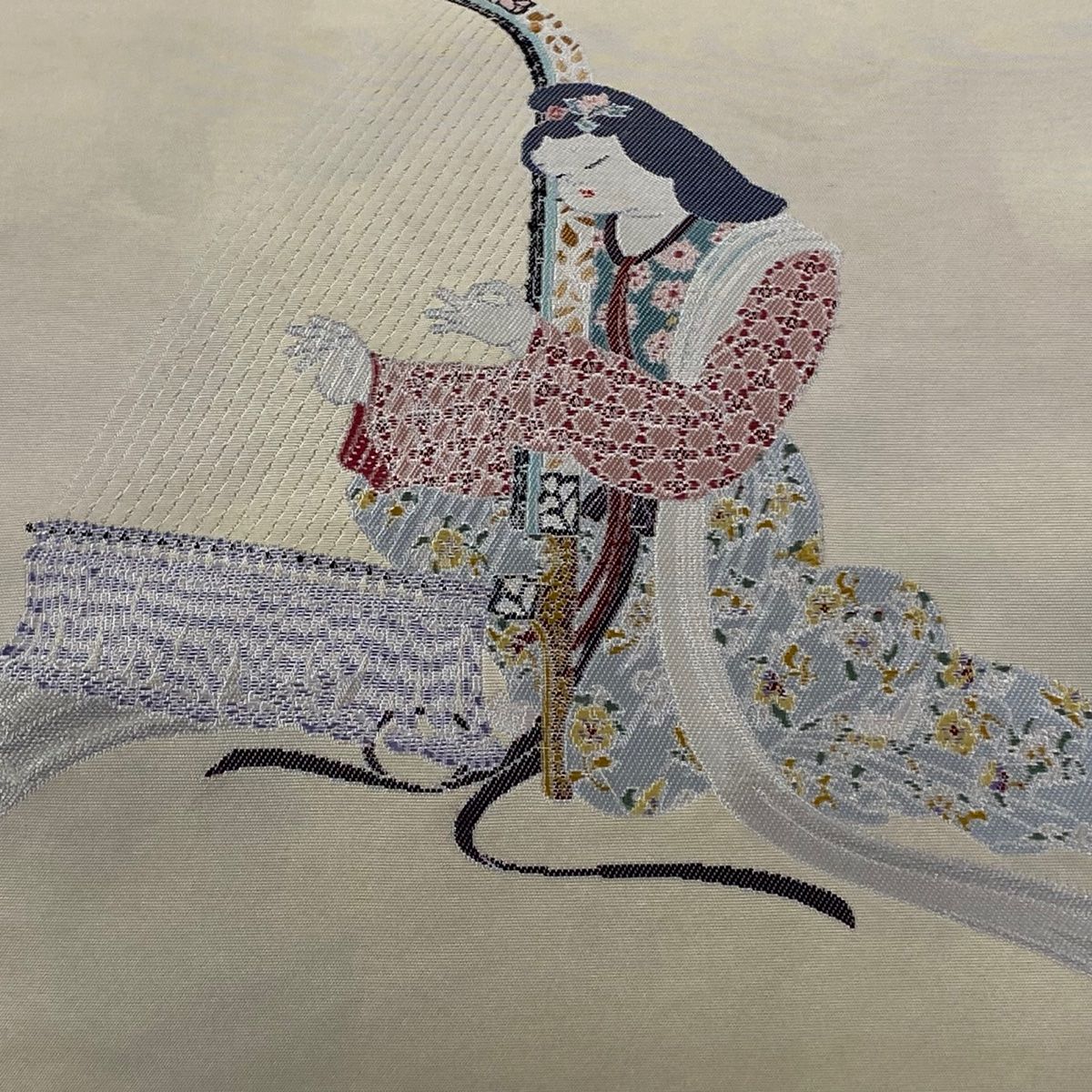 袋帯 由水十久監修 落款 人物 箜篌 ベージュ お太鼓柄 正絹