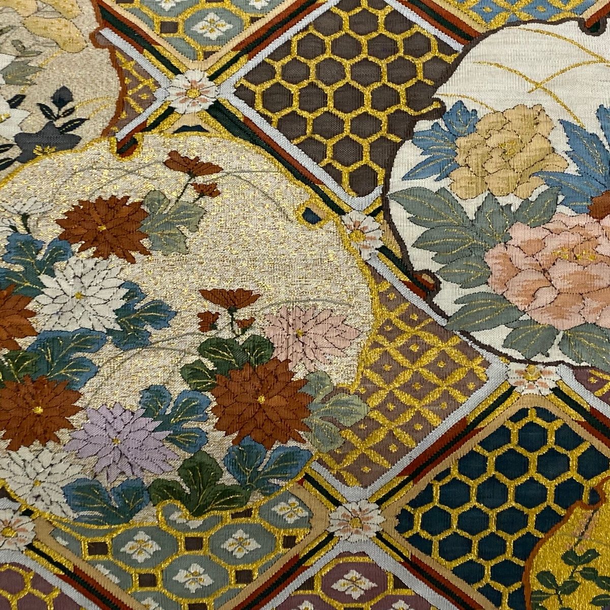 袋帯 雪輪 草花 金銀糸 薄茶色 お太鼓柄 正絹