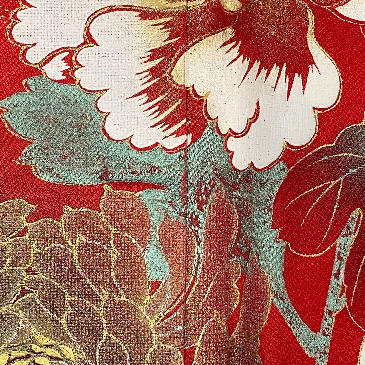  振袖 身丈167 5 cm 裄丈68 L 袷 牡丹 菊 金銀彩 ぼかし 赤 正絹 秀品 振袖 着物