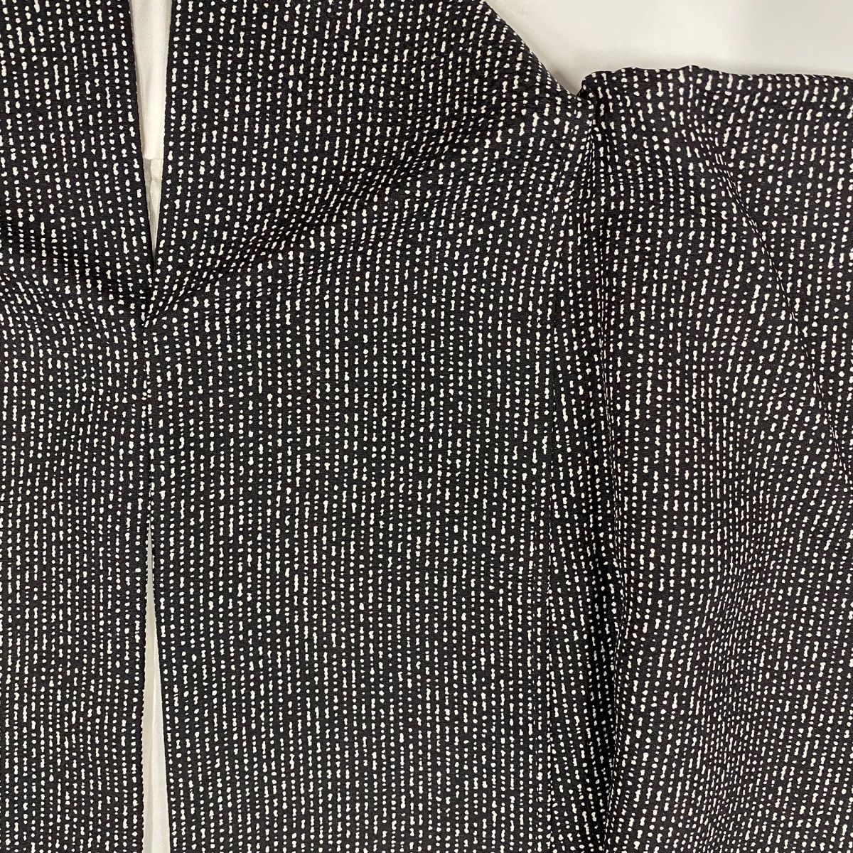  付下げ 身丈158.5 cm 裄丈67 M 袷 波 縦縞 黒灰 正絹 秀品 訪問着 付け下げ 着物