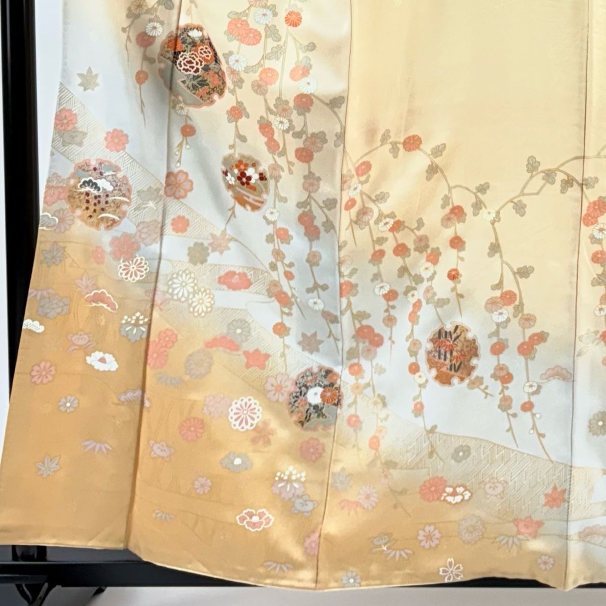 訪問着 身丈157 cm 裄丈65 M 袷 雪輪 松竹梅 金銀彩 染め分け 薄オレンジ 正絹 秀品