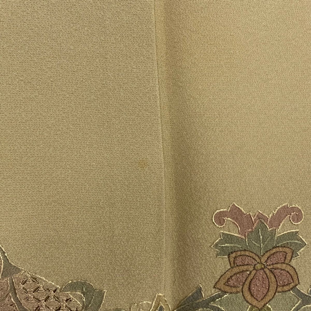  訪問着 身丈156.5 cm 裄丈65 M 袷 花唐草 霞 刺繍 金糸 ベージュ 正絹 秀品 訪問着 付け下げ 着物