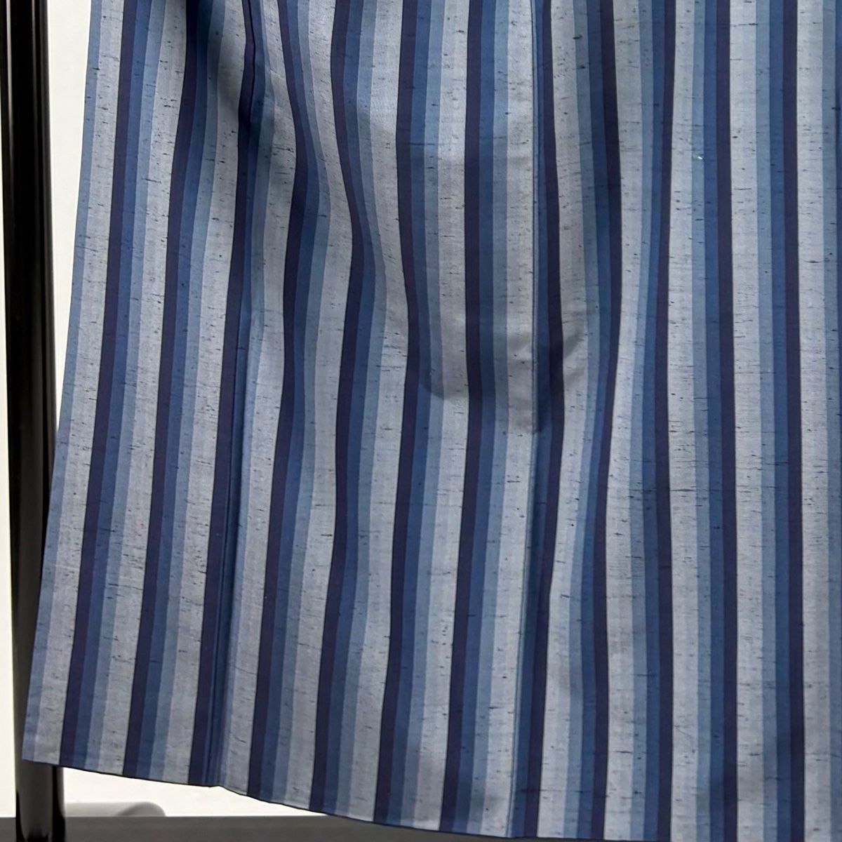 紬 身丈155 cm 裄丈67 M 袷 縦縞 青灰色 正絹 秀品