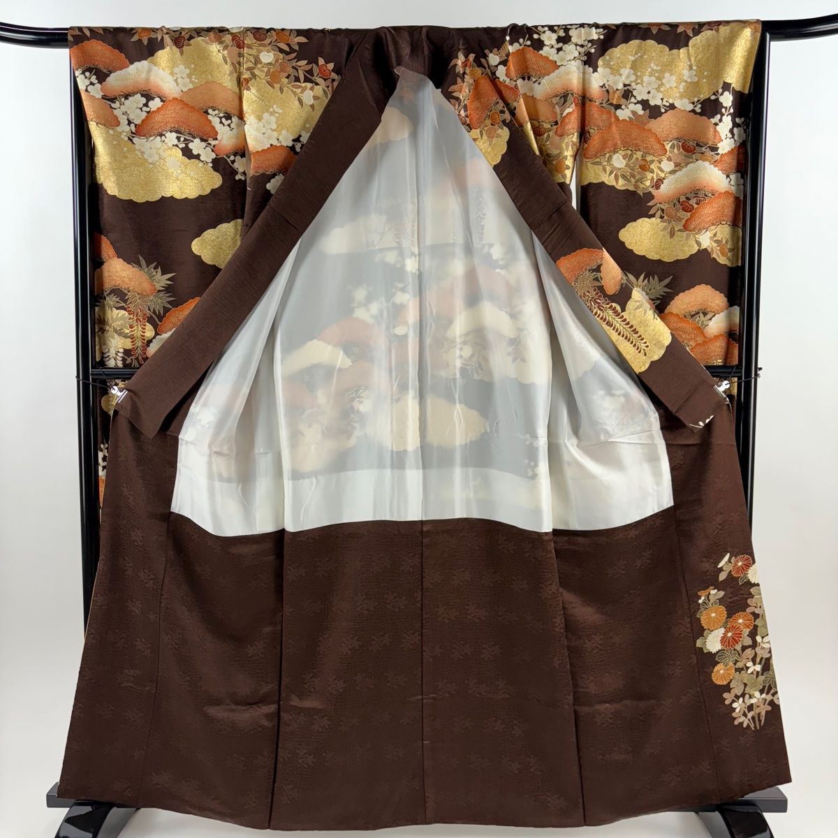  振袖 身丈161 cm 裄丈67 M 袷 松梅 菊 金糸 金彩 焦茶色 正絹 秀品 振袖 着物