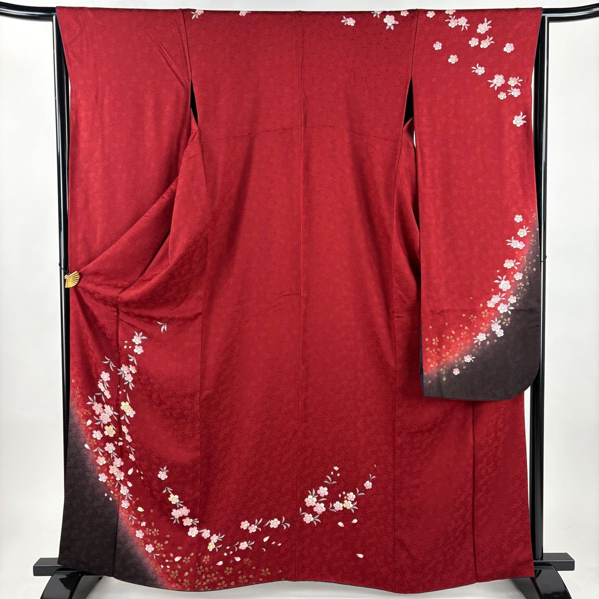 振袖 身丈164 cm 裄丈65 M 袷 桜 花びら 金彩 ぼかし 赤 正絹 秀品