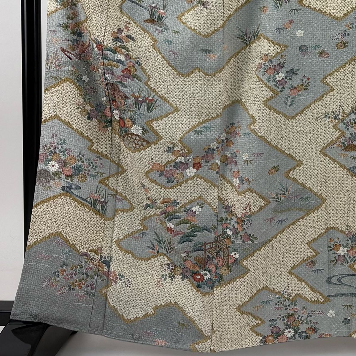 訪問着 身丈161.5 cm 裄丈66.5 M 袷 松竹梅 流水 絞り 金彩 青灰色 正絹 秀品