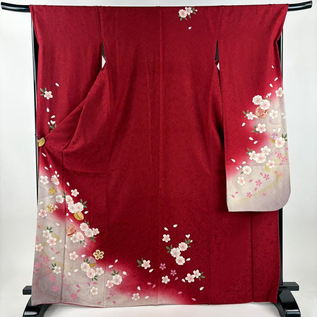 振袖 身丈167.5 cm 裄丈69.5 L 袷 桜 手鞠 金銀糸 金彩 赤 正絹 秀品