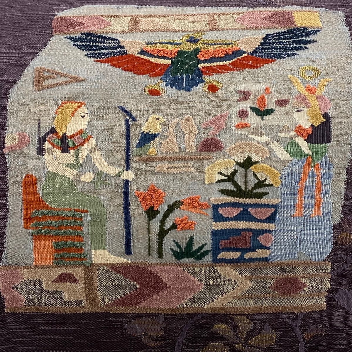 袋帯 秀品 コプト柄 花唐草 金糸 刺繍 紫 お太鼓柄 正絹