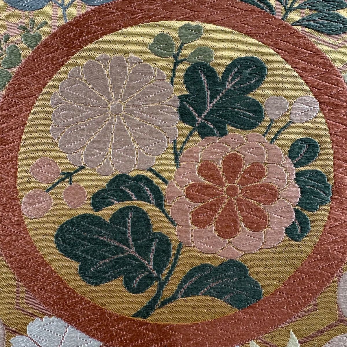 袋帯 秀品 秋草文 丸文 唐織 箔 ピンク お太鼓柄 正絹