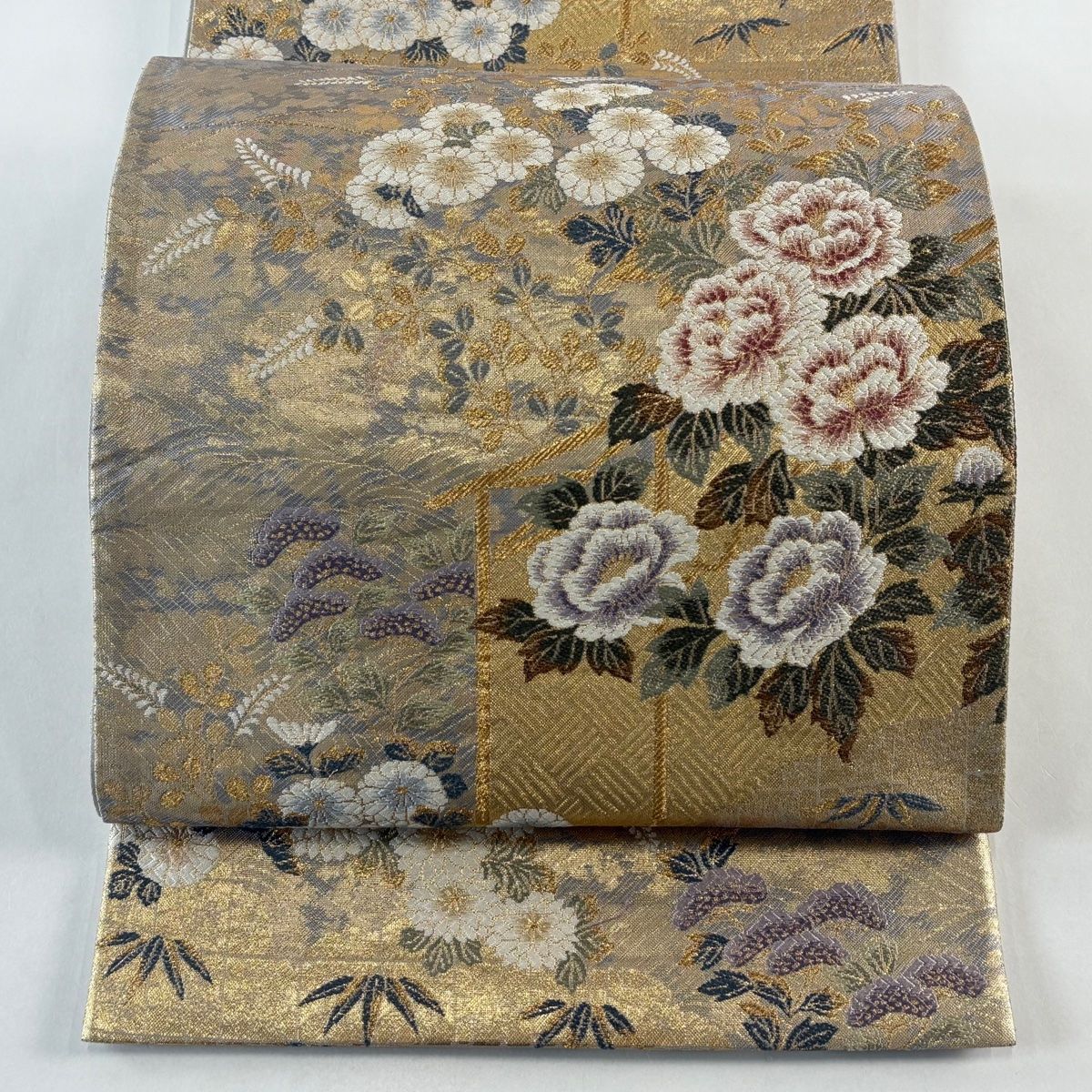 袋帯 秀品 やまと 牡丹 秋草 金糸 箔 金色 六通 正絹