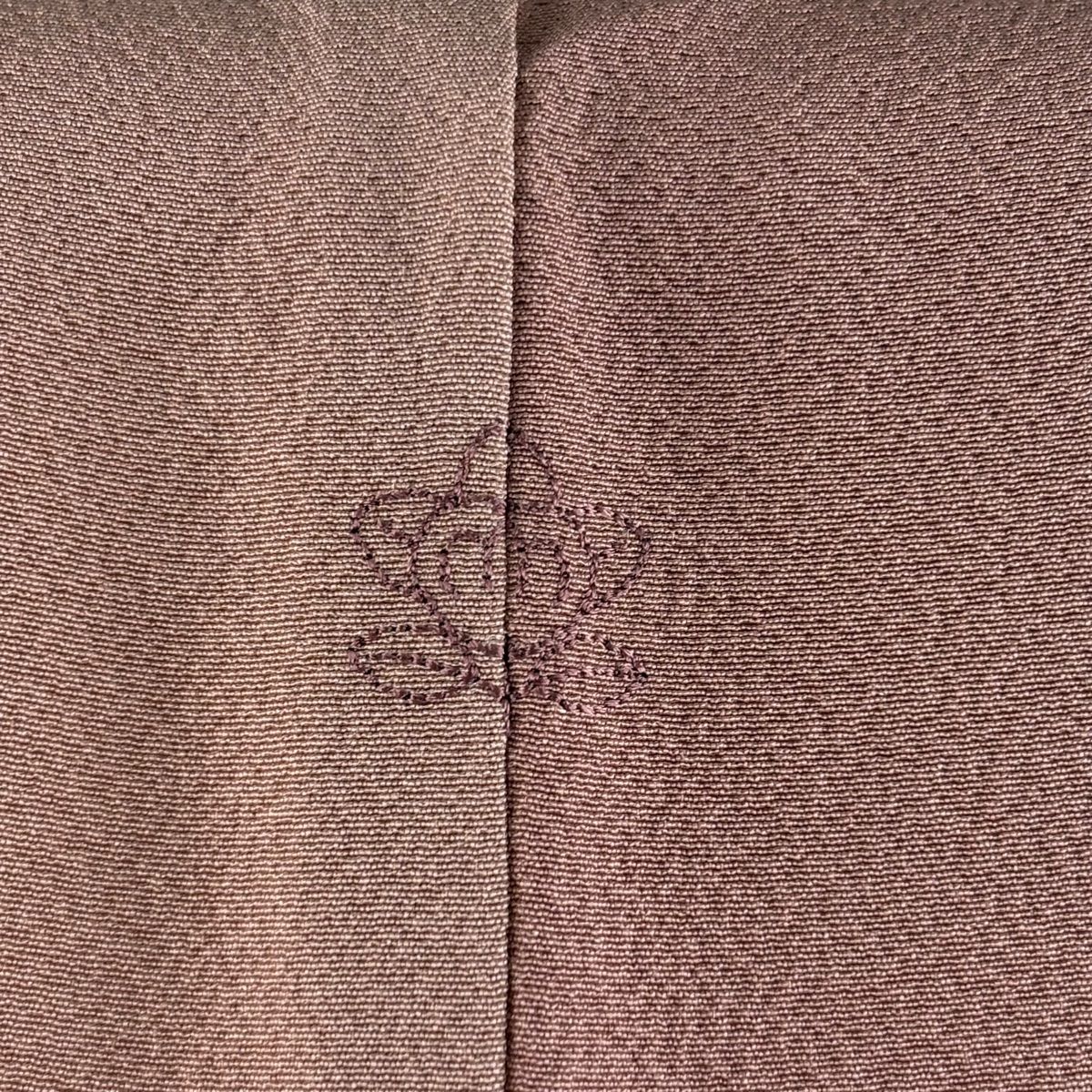  小紋 身丈169 cm 裄丈70 5 L 袷 名古屋帯セット 落款 ぼかし ピンクベージュ 正絹 秀品 一つ紋 小紋 着物