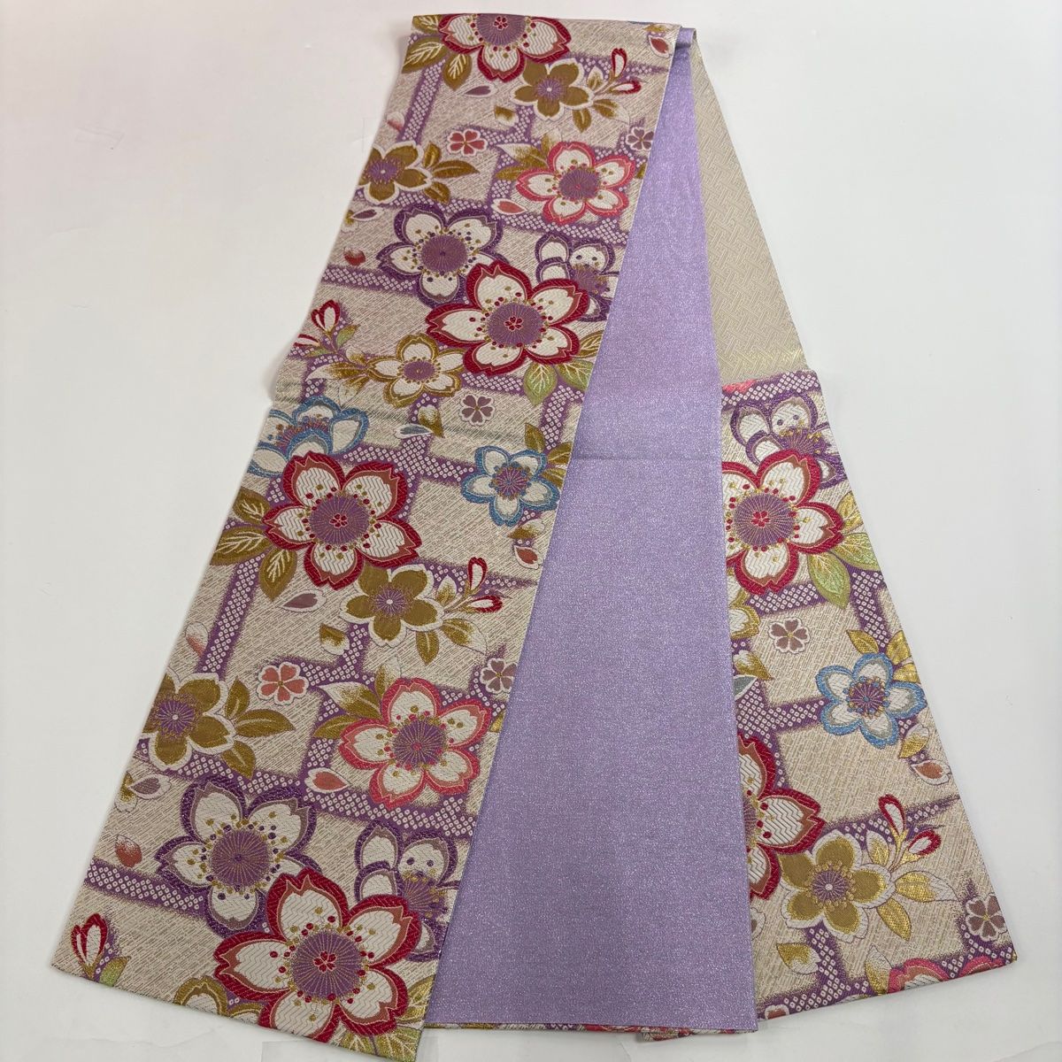 振袖フルセット 白・ピンク・紫　袷 乱 桜 箔 金彩 正絹 振袖セット 販売 ピンク 金色 ラメ 桜 菊 熨斗 金通し 絵羽柄 正絹