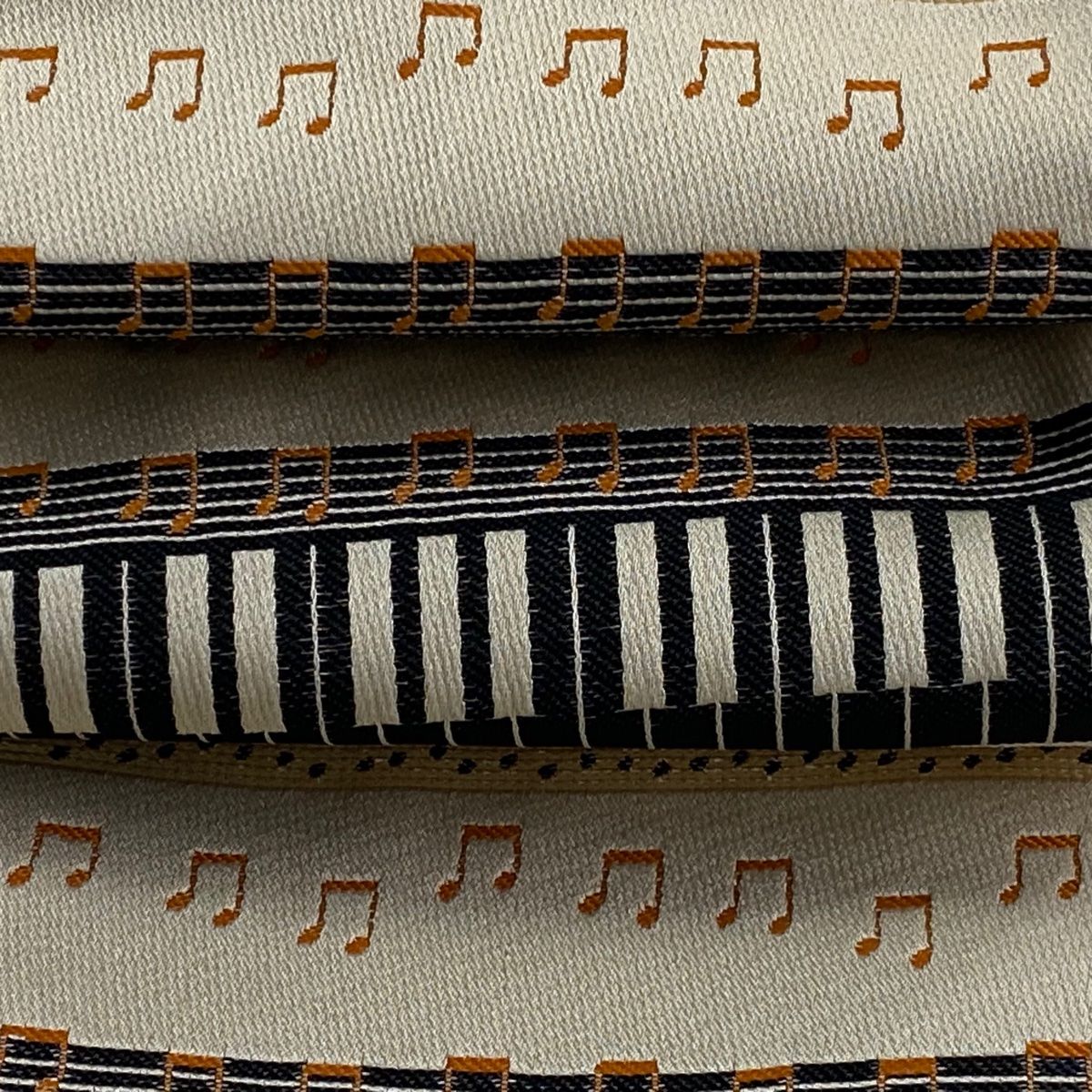  半幅帯 優品 鍵盤 音符 ベージュ 化繊 半巾 半幅 小袋帯 帯