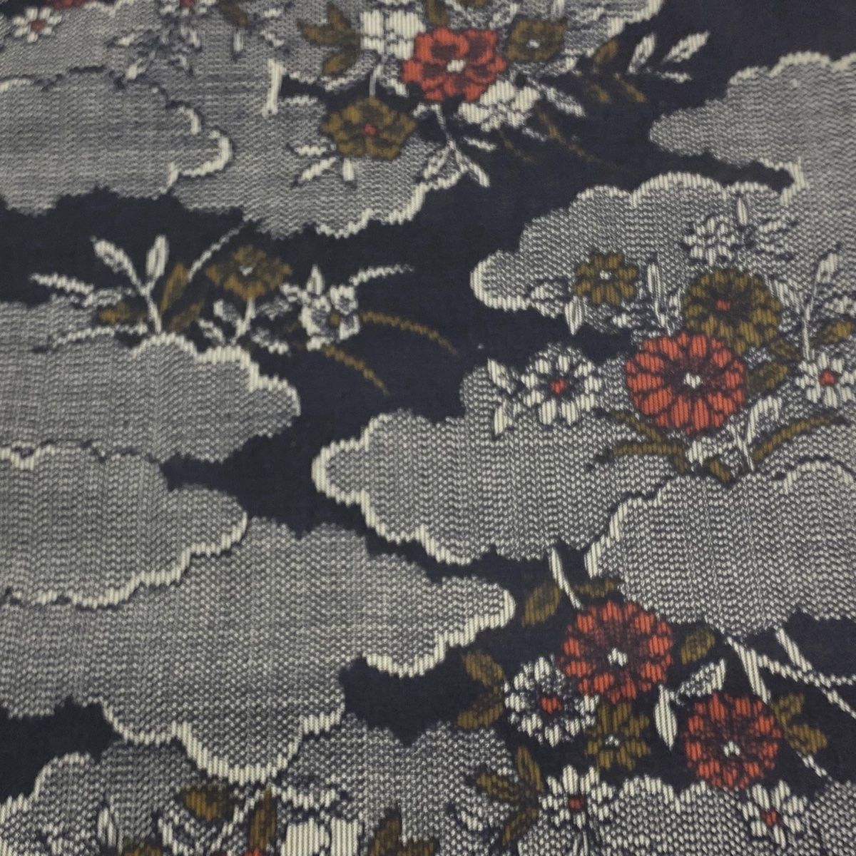 反物 秀品 紬 証紙 雲文 草花 焦茶色 正絹