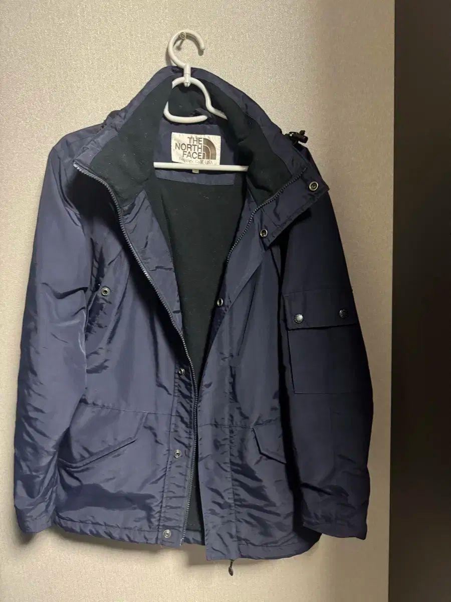 THE NORTH FACE ザノースフェイス ネイビー ウィンドブレーカー ジャケット