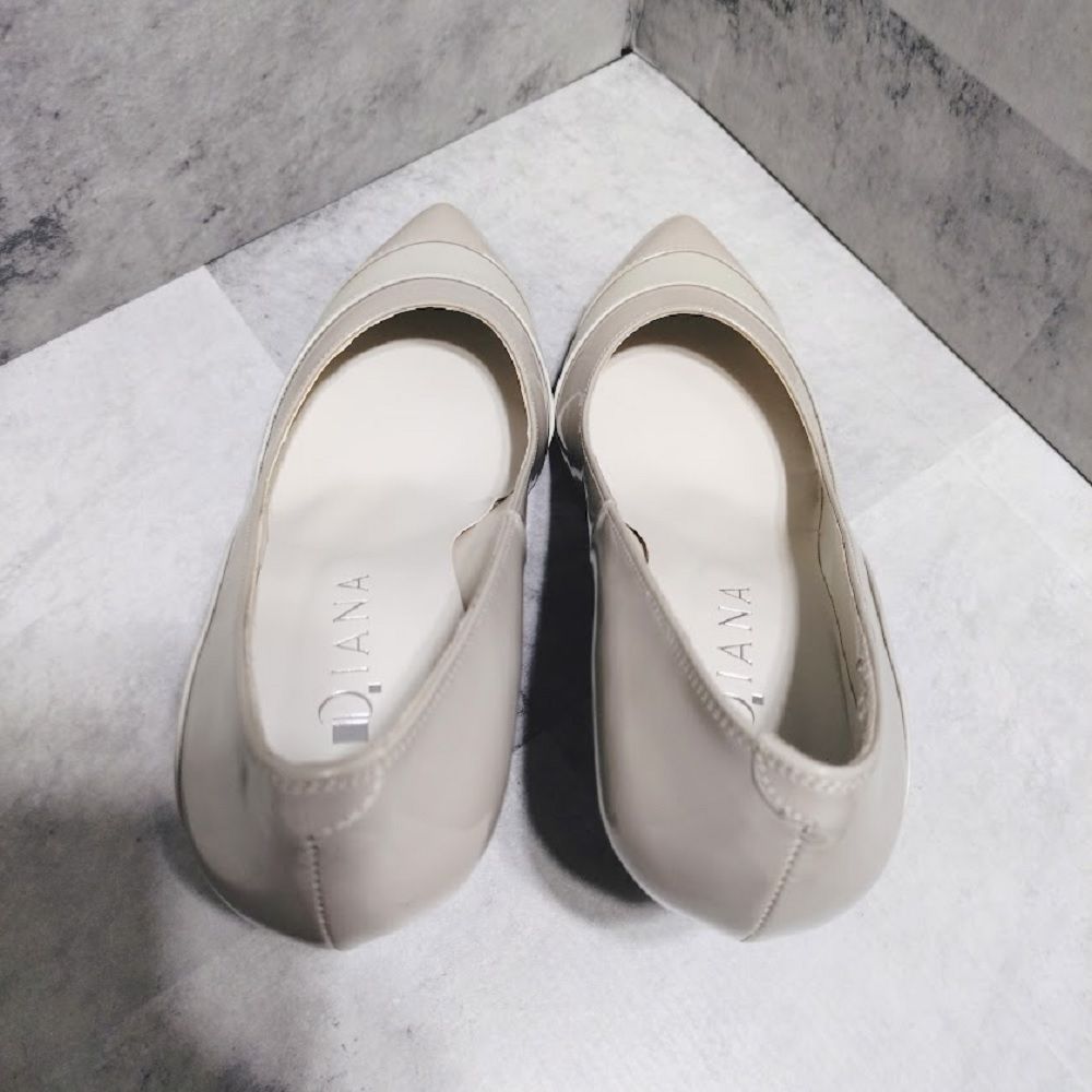 ☆ DIANA ダイアナ ☆ パンプス 23.5 グレー ✖ライトグレー - メルカリ