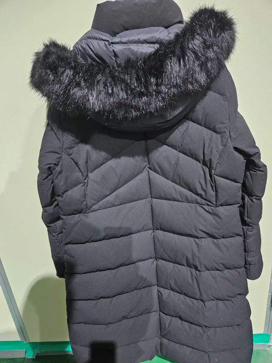 Columbia ブラック ダウンジャケット ロング丈 アヒルダウン XL