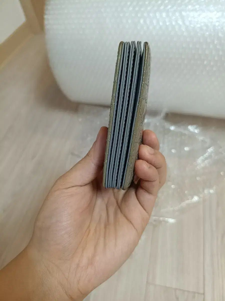  ディオールのレディ ディオール アコーディオン カードウォレット 長財布 小物