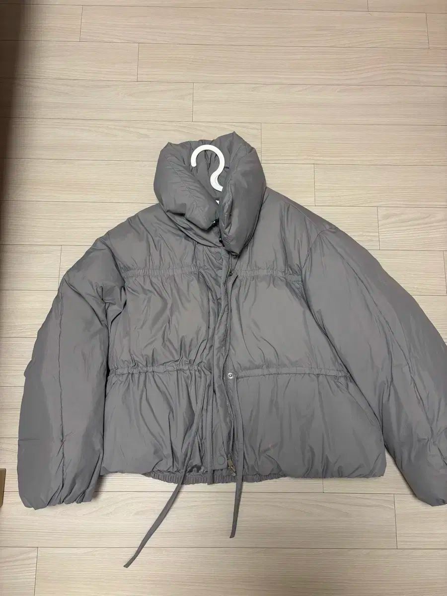 オンアンドオン リボン グース ショート ダウン