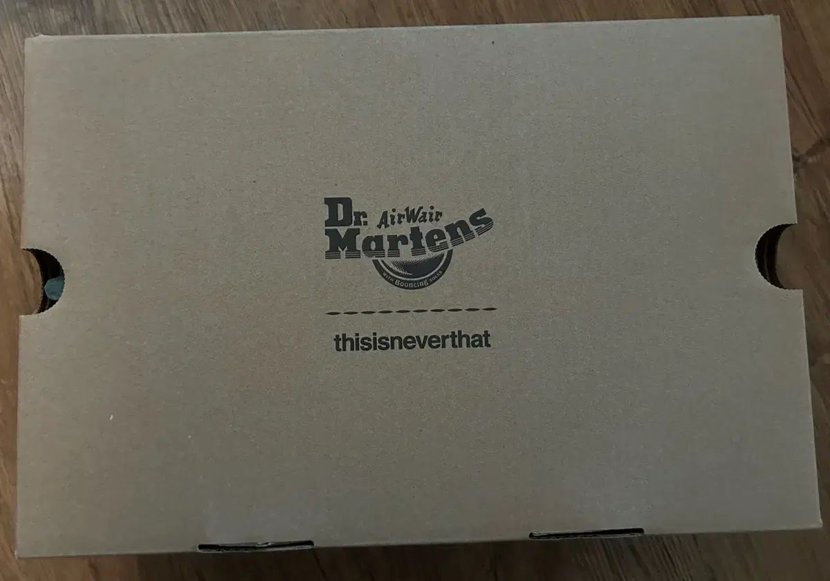 MARTENS ドクターマーチン