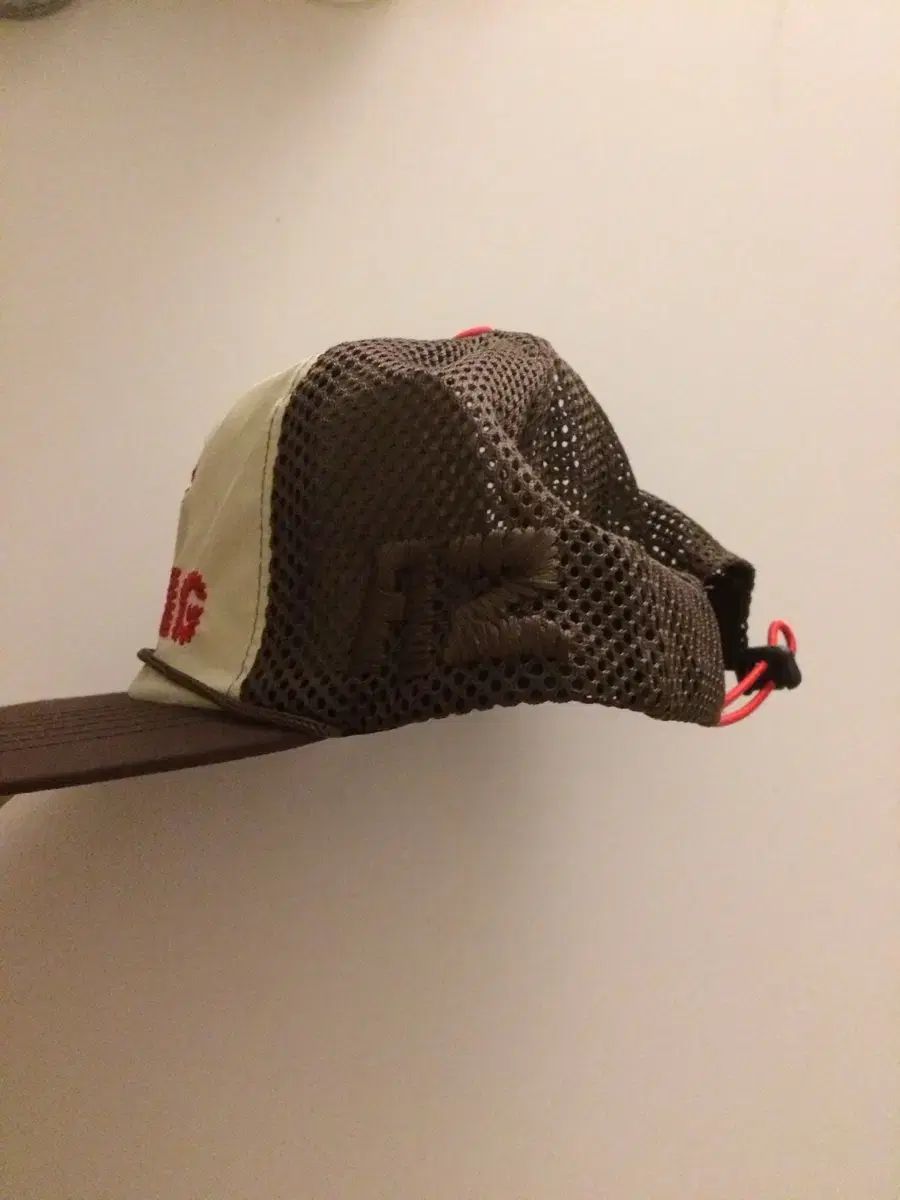 OS アレックスジョノ ランニング トラッカー ベースボールキャップ