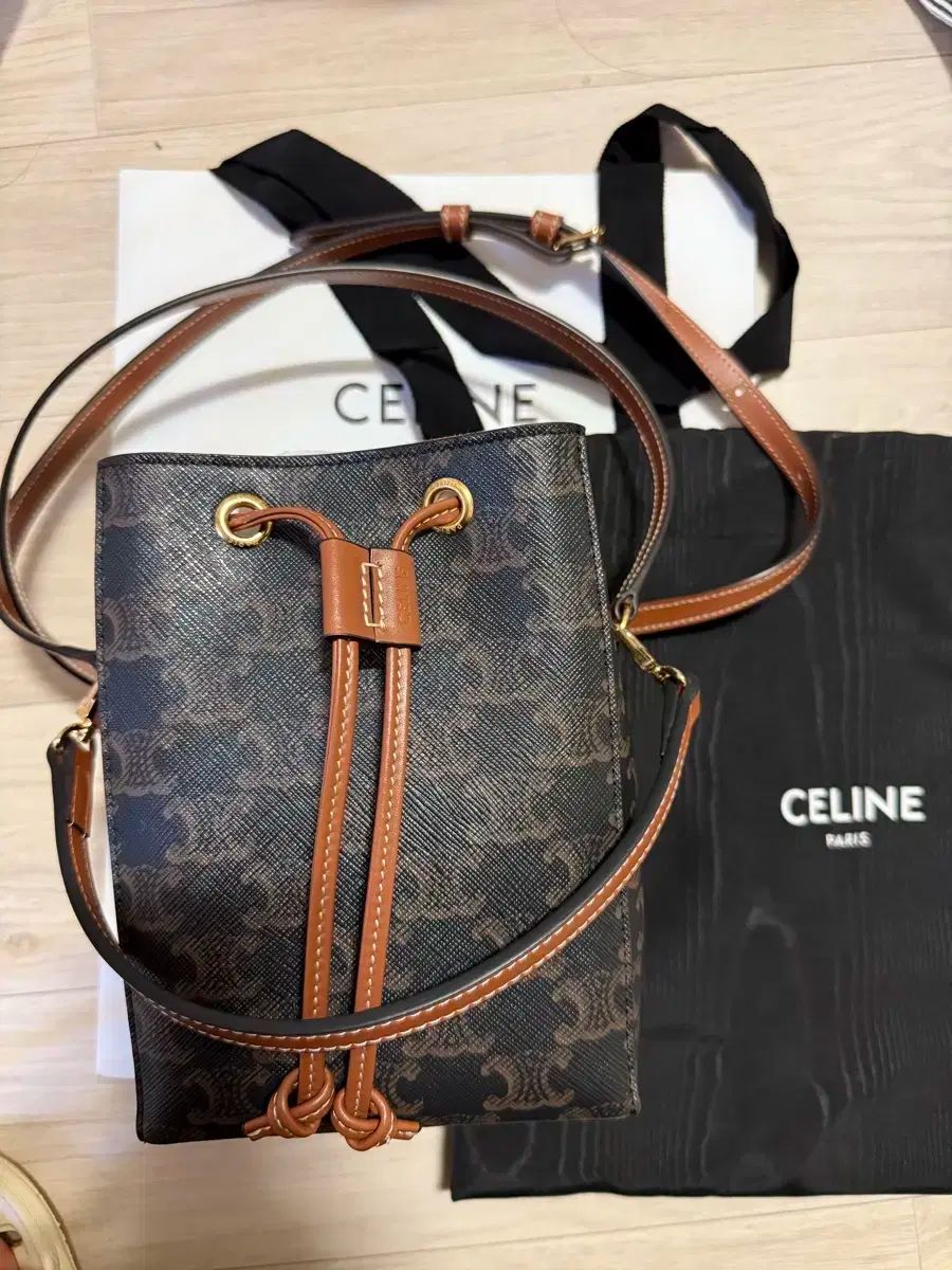 Celine セリーヌ マイクロ セーラー