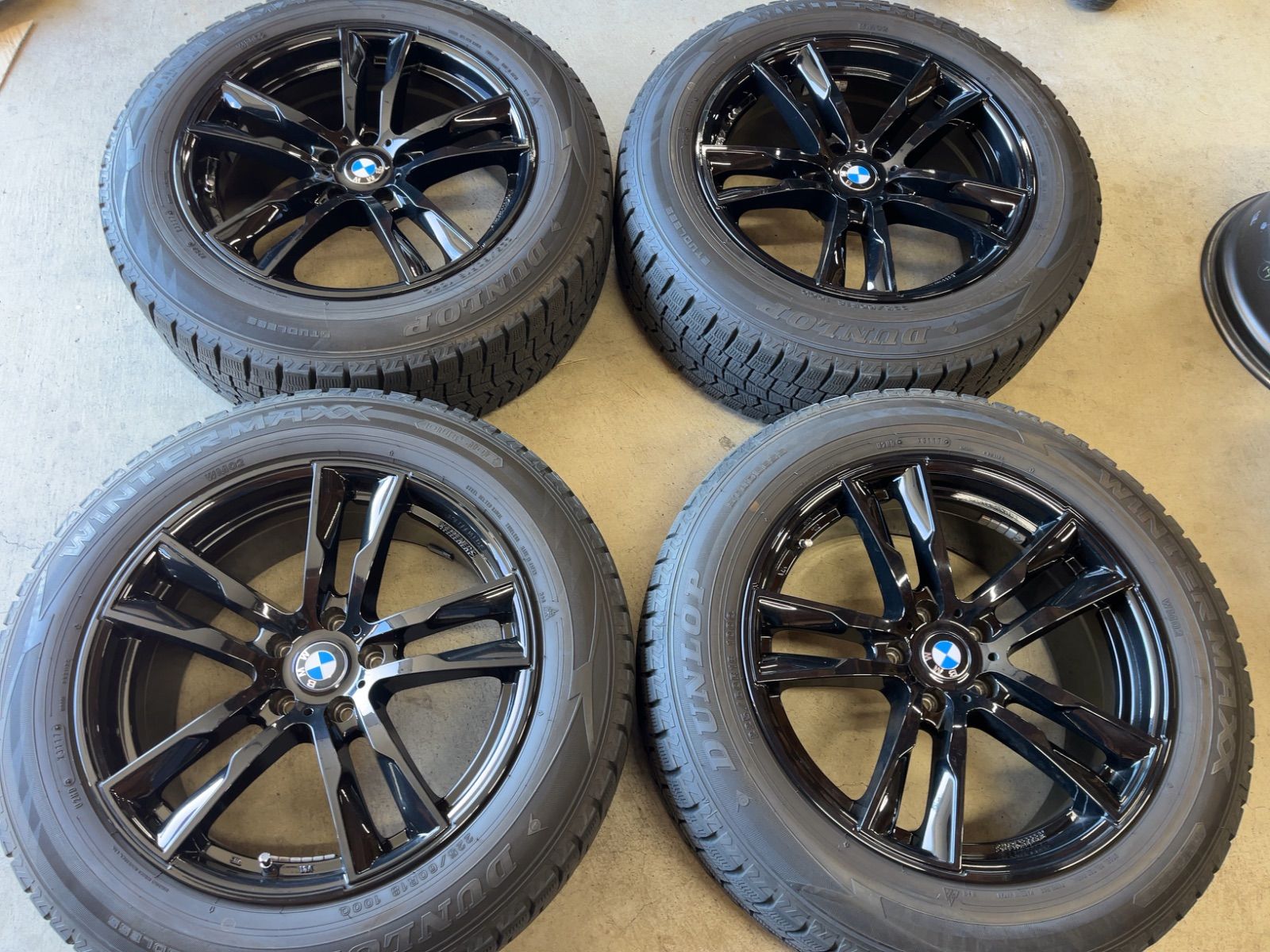 BMW X 3 G 01 4 02 ダンロップ 冬用 18インチ 4本セット