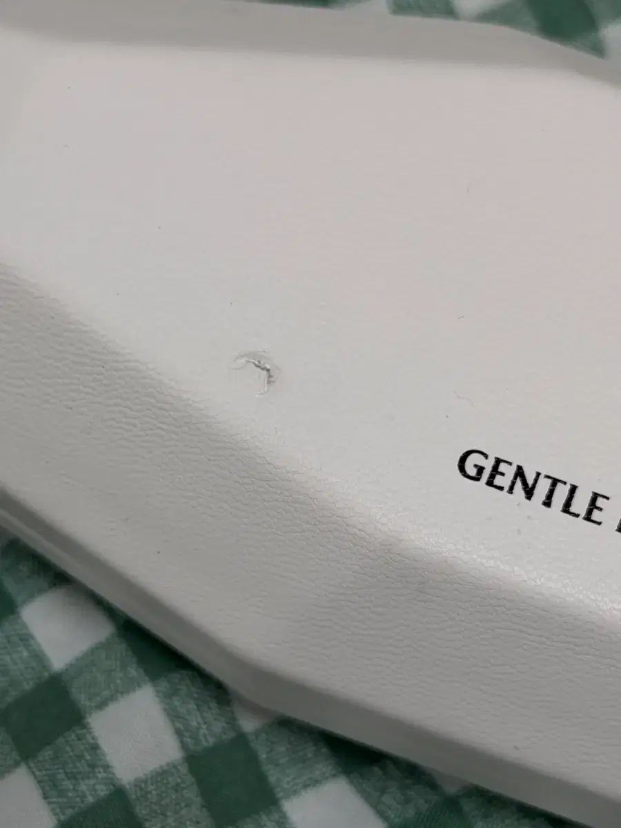 ジェントルモンスター ルビー半