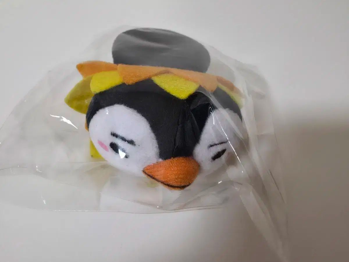 イ ジュノ LEE JUNHO ジュン더ベ ヒマワリペン ストラップ