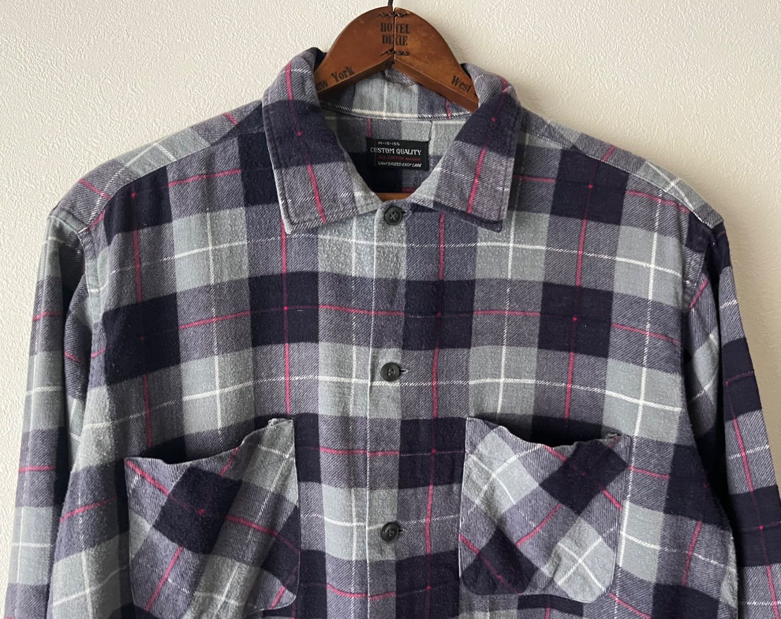 Made in USA 60 s CUSTOM QUALITY Printed flannel shirt