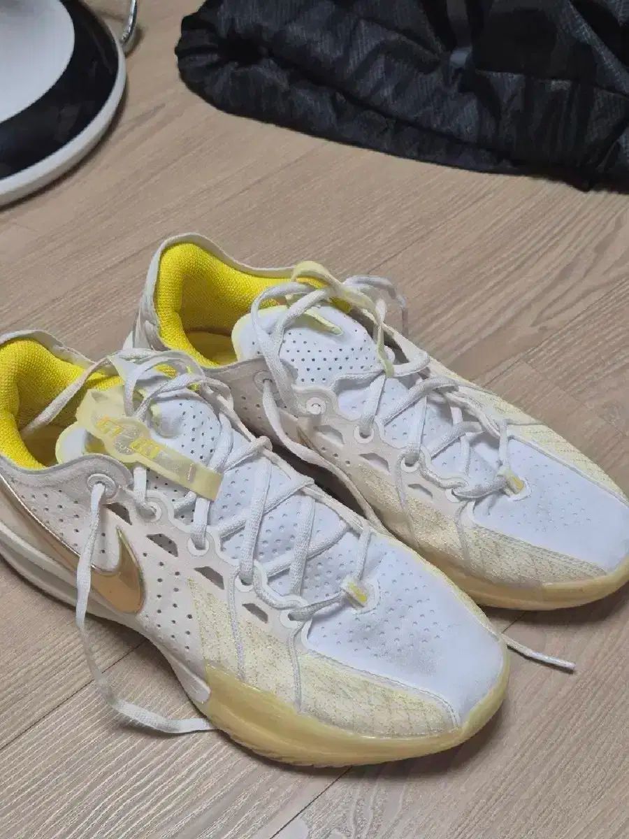 GT CUT3 ジョーダン フール 275