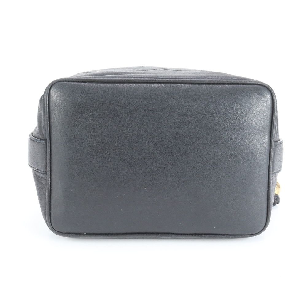 極美品 シャネル 巾着 ココボール ラムスキン レザー ショルダーバッグ