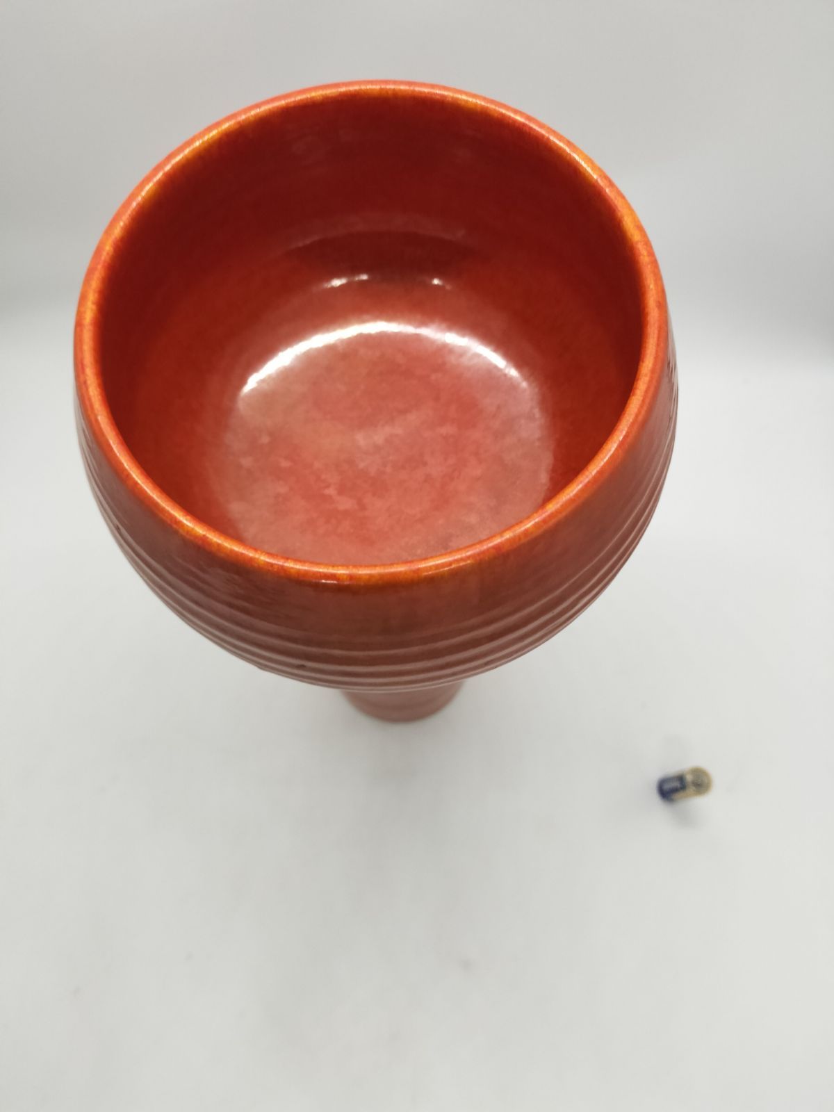 花器 変形 エンジ色 カップ型 花台 窯 工房 池坊 フラワーベース 水盤