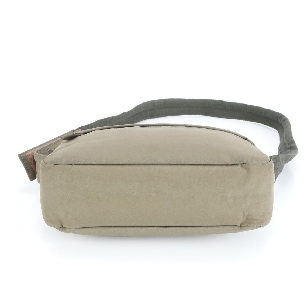 美品 プラダ スポーツ ギャランティカード付 カーキ B9147 ショルダー