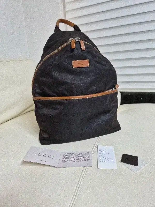 グッチ GUCCI GG ロゴ バックパック ブラウン
