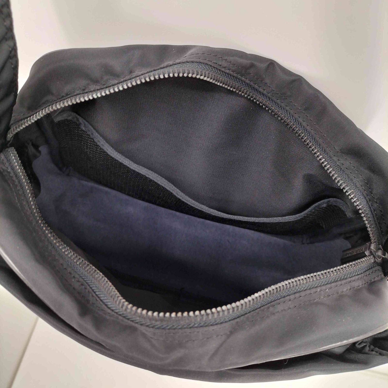 イザック Y'saccs POUR HOMME レザー 切り替え ナイロン ショルダー