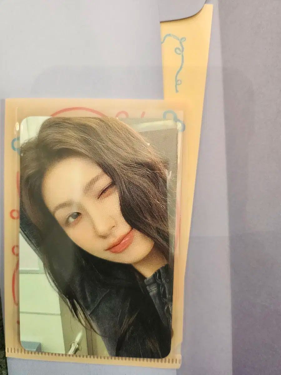 G)I-DLE ミヨン トレカ FC継続特典 i-dle JAPAN OFFICIAL FANCLUB