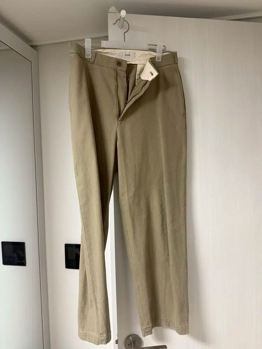 2 marka チノ パンツ ベージュ