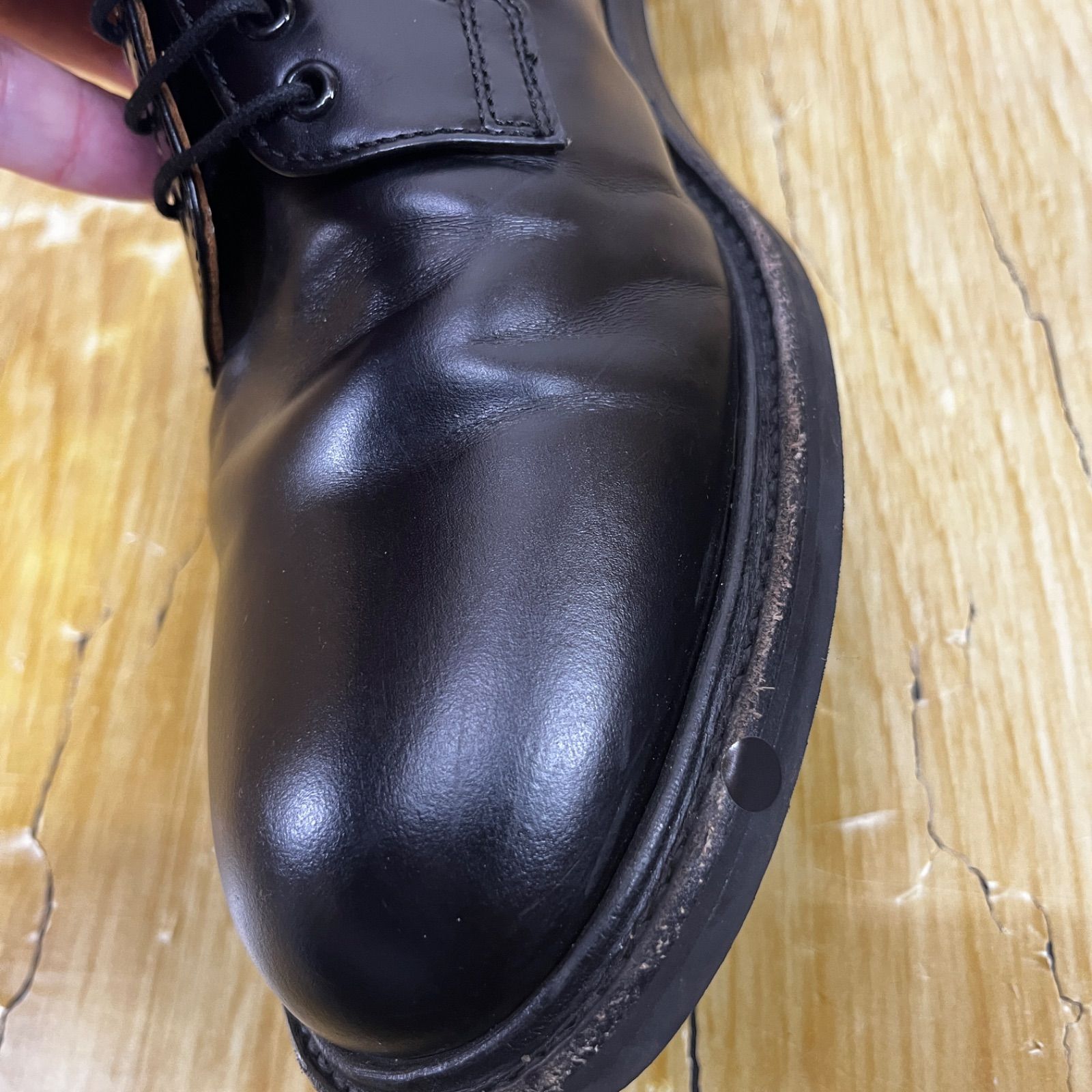 プレーントゥ ブラック