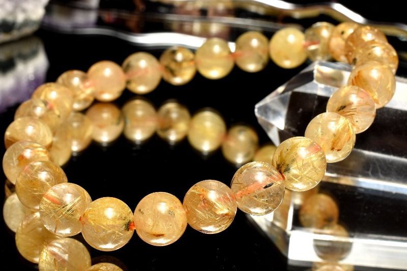 ✨ギラギラ ヘマタイトインタイチンルチルクォーツ ブレスレット 8mm 天然石 ✨ギラギラ ヘマタイトインタイチンルチルクォーツ ブレスレット 8mm