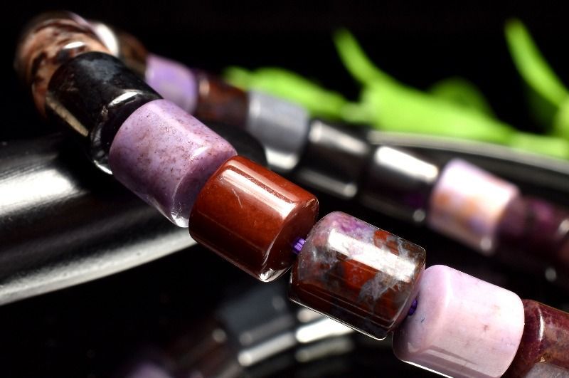  １点物 高発色 癒やしの石 スギライト 杉石 7-8 x 7 mm チューブ ブレスレット パワーストーン 天然石 _MC 1004 ブレスレット バングル アクセサリー