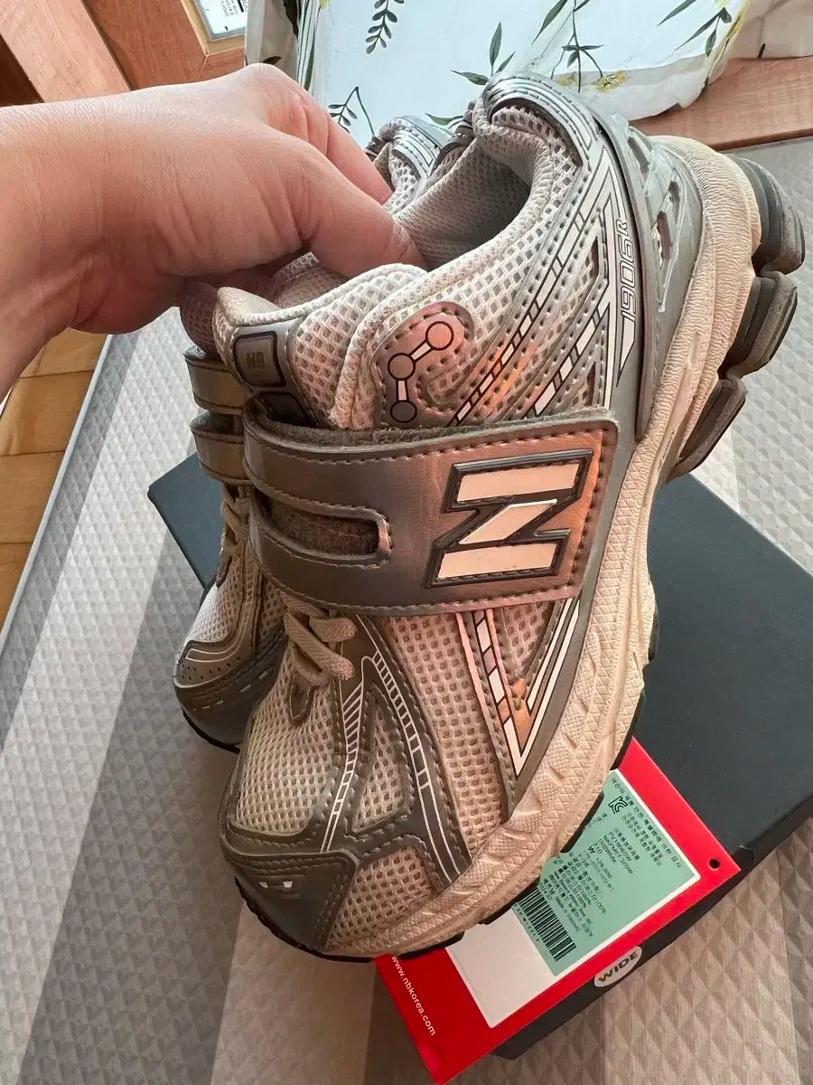 キッズ スニーカー